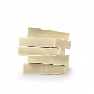 Un lot de 5 chutes de savon shampoing solide Mousse de karité au beurre de karité brut et bio